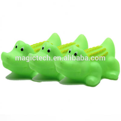 Custom PVC mini rubber waterproof floating baby bath frog toys